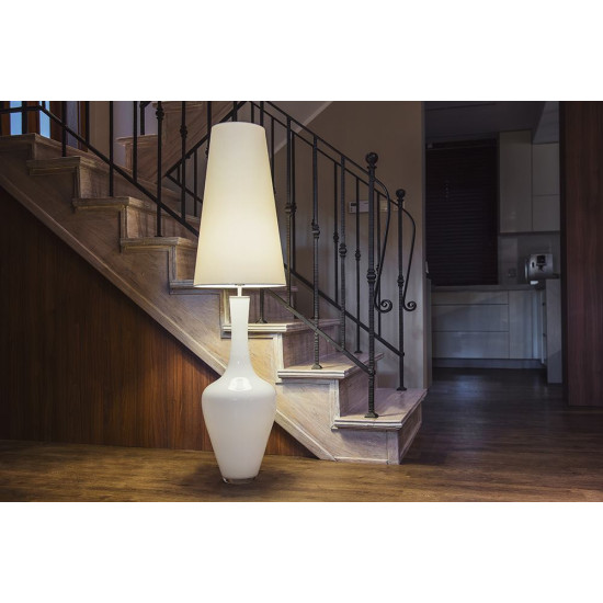 Lampa a Panay